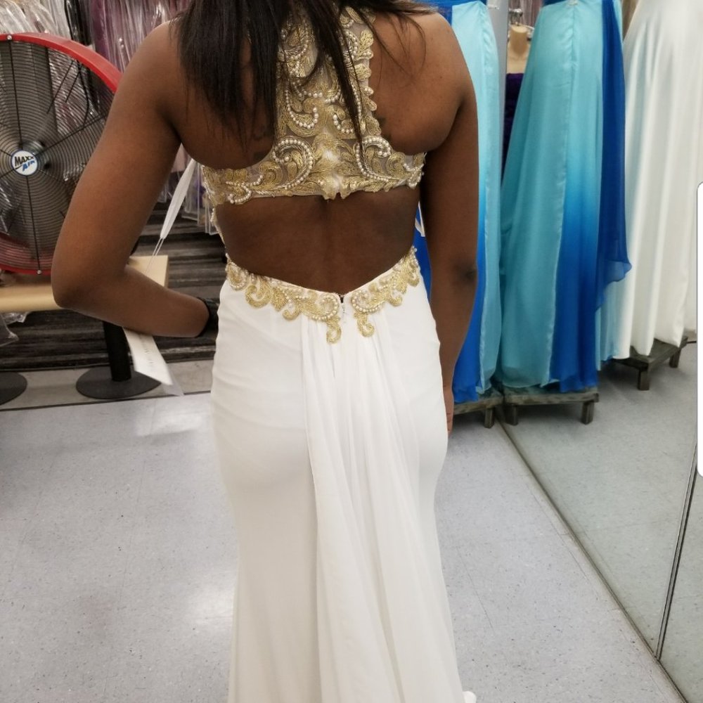 Madison James Ivory and Gold dress with Train - Picture 4 of 9